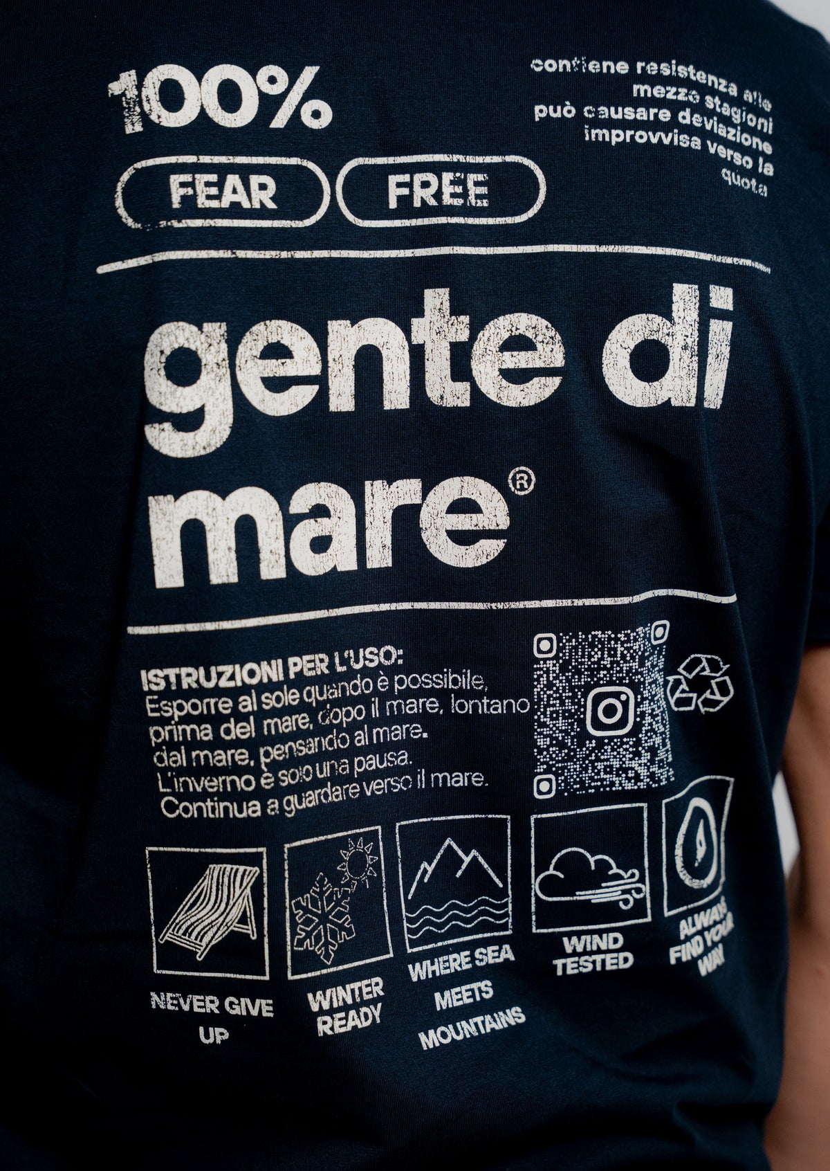 TSHIRT ISTITUZIONALE DISTRESSED