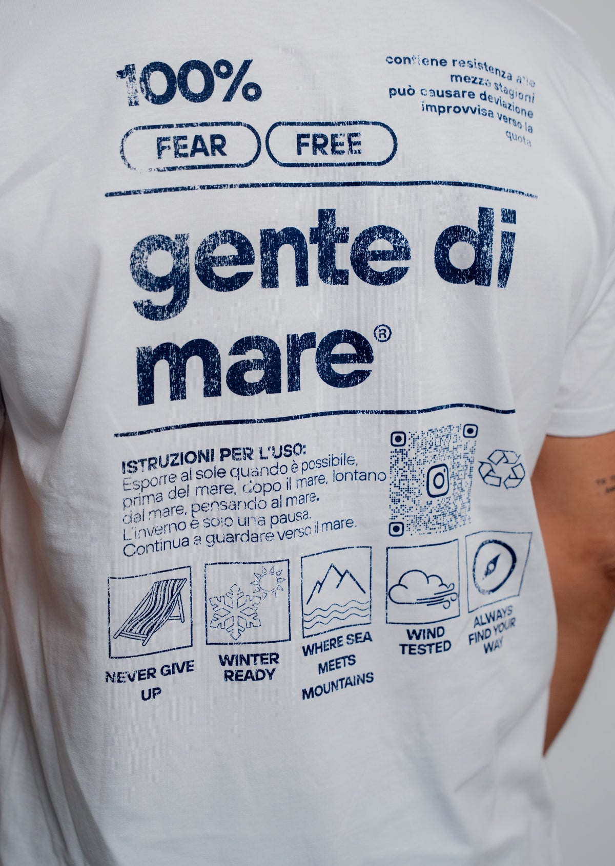 TSHIRT ISTITUZIONALE DISTRESSED