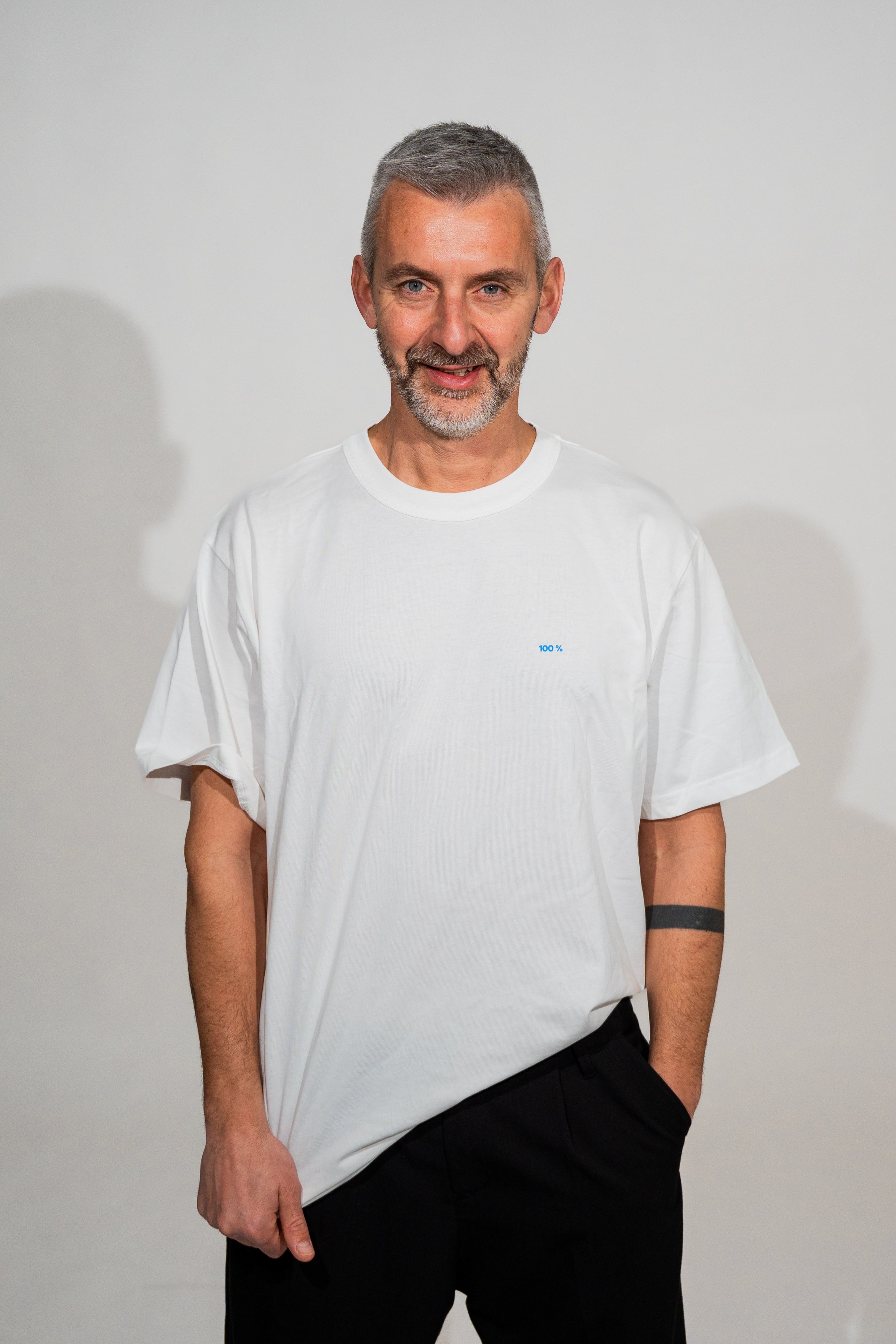 TSHIRT OVER - LAYERING