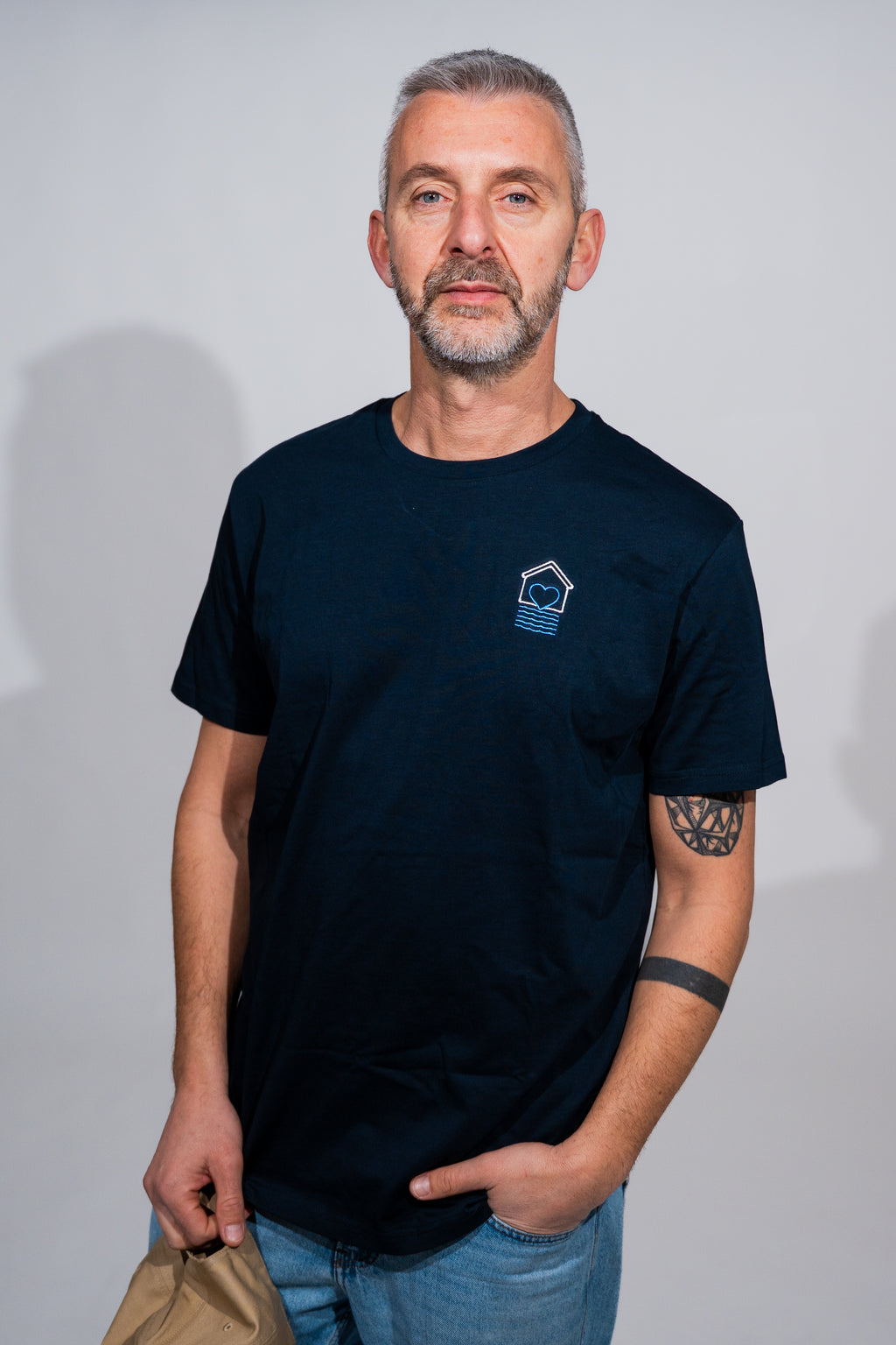TSHIRT  RICAMO CASETTA