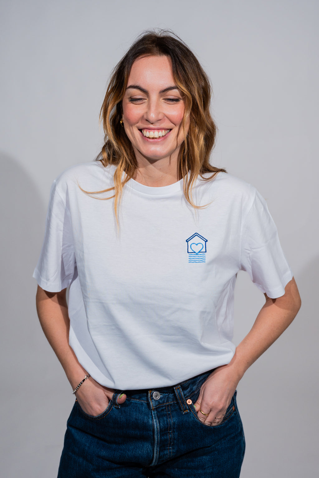 TSHIRT  RICAMO CASETTA
