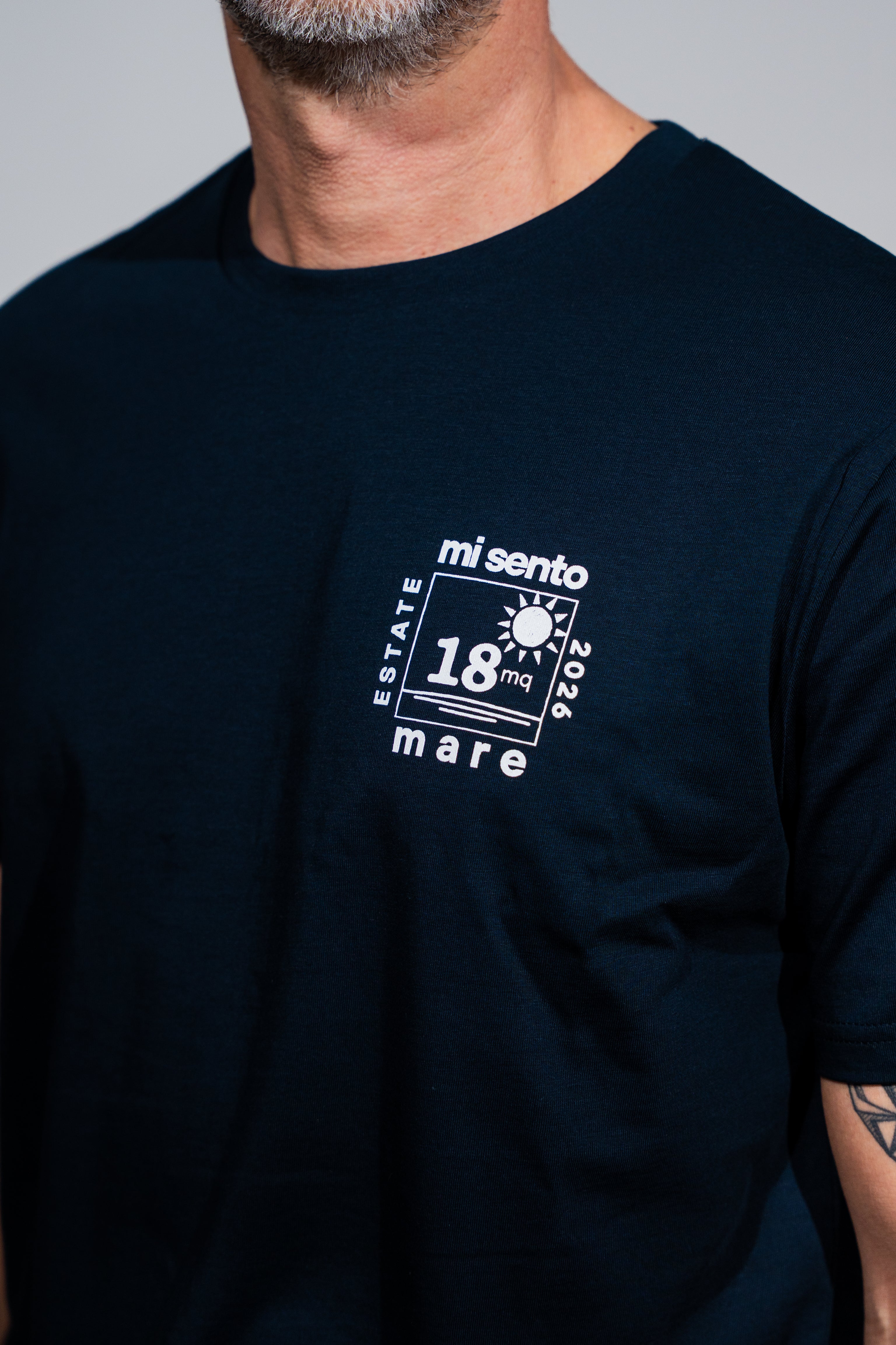 T-SHIRT MANICA CORTA - ISITITUZIONALE