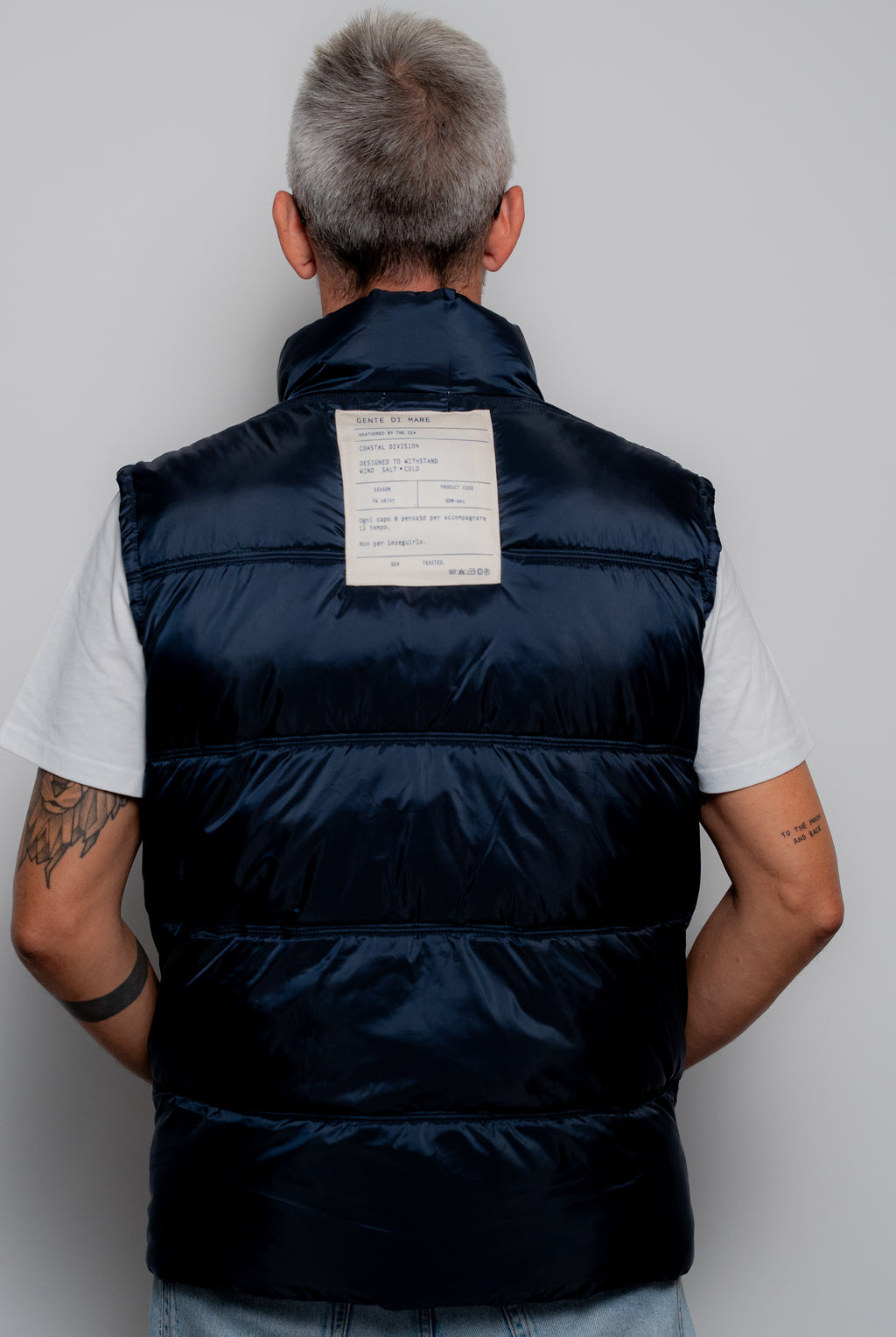 SMANICATO IMBOTTITO CON PATCH