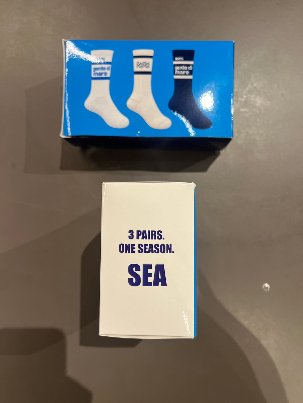SOCKS BOX